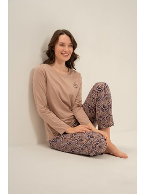 Arnetta Kadın Everyday Is A Fresh Start Kahverengi Uzun Kol Pijama Takım AR3769-S-V2 AR3769-S-V2