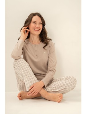 Arnetta Kadın Yeşil Nakışlı Uzun Kol Pijama Takım AR3779-S-V1 AR3779-S-V1