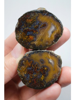 Healcrystal Canlı Hardal Sarısı ve Çivit Moru Tüy ve Şeritli Siyah Deniz Akik Çifti