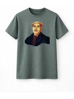 Şakiro T-Shirt