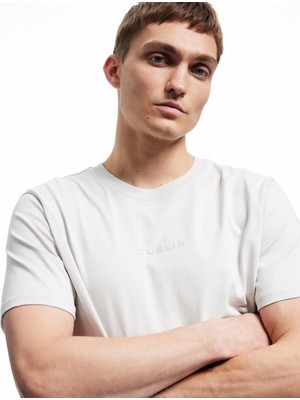Koton Kısa Kollu Bisiklet Yaka Regular Fit Pamuklu Minimal Baskılı Tişört