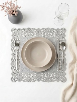 Ergüven Home Taş Rengi Süet Kumaş Kare Amerikan Servis Takımı Supla 6'Lı 35 x 35 cm