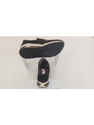 Siyah Taş Detaylı Slip-On Sneaker | Ortopedik Konforlu Günlük Yürüyüş Ayakkabısı | Hafif Dolgu Taban Kadın Spor Ayakkabı