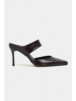 Nişantaşı Shoes Rana Kahve Rustik Geniş Bantlı Altın Metal Detay Küt Burun Kadın Topuklu Terlik