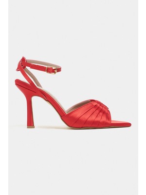 Nişantaşı Shoes Raven Kırmızı Saten Bilek Bağlı Kadın Ince Topuklu Ayakkabı