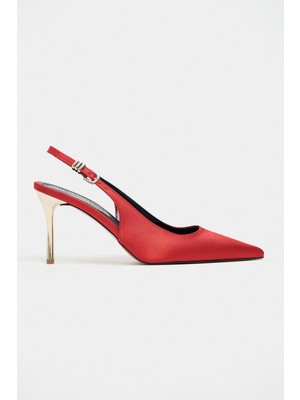 Nişantaşı Shoes Viora Kırmızı Saten Kemer Detay Kadın Altın Topuklu Ayakkabı