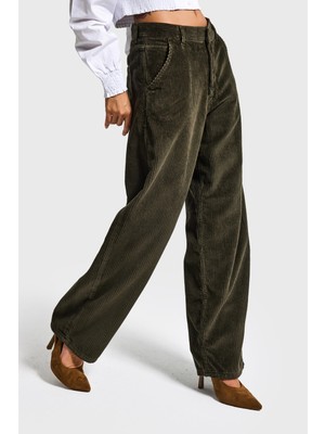 It's Basic Kadın Haki Juniper 26W5-15 Skater Fit Fitilli Velvet Kadife Kumaş Pantolon