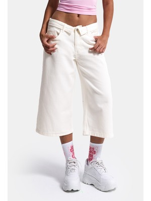 It's Basic Kadın Kırık Beyaz 7S6-101 Straight Fit Maxi Bermuda Denim Şort