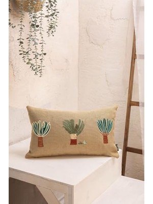 Data Store Dekoratif Kırlent-Nakışlı Quiet Garden Desenli Işlemeli Kırlent