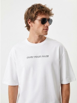 Invictus T-Shirt