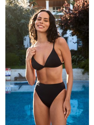 Lovely Things Zoe Üçgen Bikini Üst - Siyah