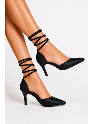 Craft Moda Siyah Bağcıklı Sivri Burun Kadın Stiletto Ince Topuklu Bilekten Bağlamalı Abiye Ayakkabı