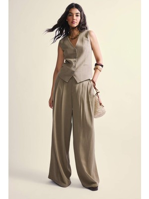 DeFacto Wide Leg Geniş Paça Keten Karışımlı Kemerli Pantolon H8621AX26HS