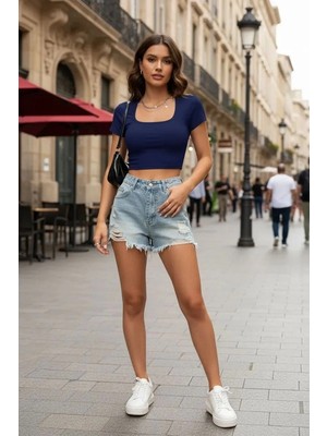 Çamaşır Kenti Kadın Lacivert Şık Kesim Yarım Kol Crop Bluz