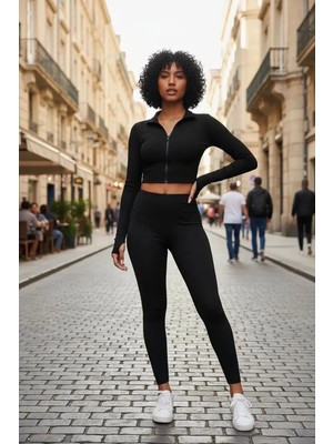 Çamaşır Kenti Kadın Siyah Dik Yaka Fermuarlı Uzun Kollu Parmak Geçmeli Crop Top Spor Bluz