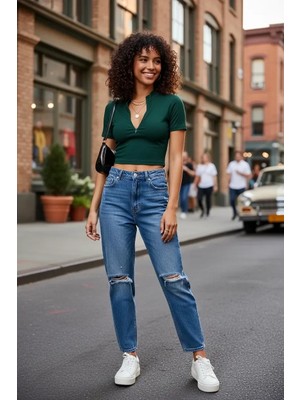 Çamaşır Kenti Kadın Yeşil Fermuar Detaylı Modern Kesim Crop Bluz