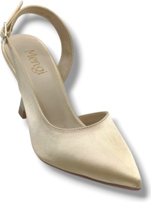 Mengi 693-26 Parlak Saten Arkası Açık Kadın Stiletto(8,5cm)