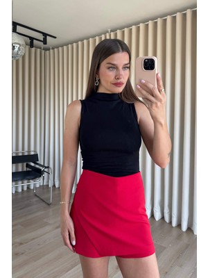Sue Store Kırmızı Asimetrik Model Şort Etek