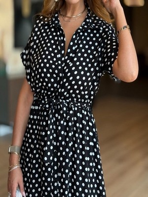Menthol Fashion Önden Düğmeli, Kuşaklı, Puantiyeli Elbise
