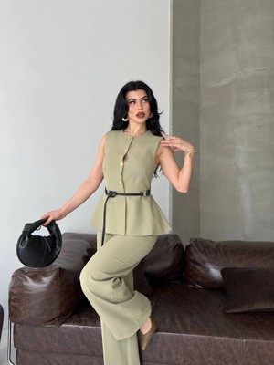 Zf Butik Gold Düğme Detaylı Kemer Aksesuarlı Kolsuz Yelek Pantolon Takım