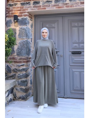 Nisum Moda Düğme Detaylı Etekli Modal Takım