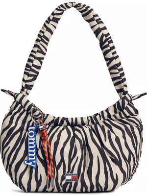 Tommy Hilfiger Kadın Zebra Desen Fermuar Kapama Tommy Logo Aksesuarlı Siyah-Beyaz Omuz Çantası AW0AW18882-0F4