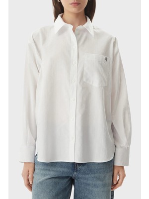Calvin Klein % 100 Pamuk Relaxed Fit Logolu Klasik Yaka Gömlek LV047G126GYAA Bayan Gömlek LV047G126G Yaa