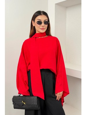 Hatun Atila Kadın Fularlı Yaka Asimetrik Yarasa Kol Salaş Panço Bluz 6019 - Kırmızı
