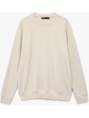 Koton Regular Fit Uzun Kollu Bisiklet Yaka Basic Sweatshirt