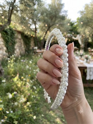 Gülümse Gel Sedef Taşlı Kristal Inci Taç Gelin Tacı Lohusa Nişan Nikah Tacı Saç Aksesuarı 1 Adet