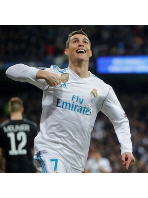 Beyaz Kiew Final 2018 Real. Madrid. Uzun Kol Ronaldo Şampiyonlar Ligi Yetişkin Forması