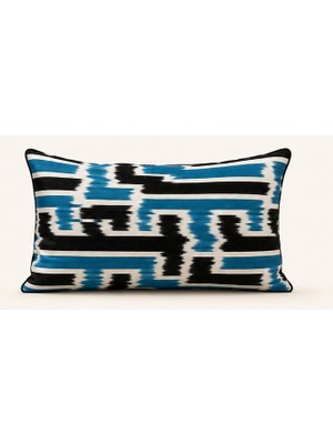 Cartiva Modern Geometrik Ikat Desenli Lüks Kırlent Kılıfı (Safir Mavi & Siyah)