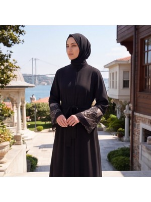 Zeynep Uyanık Beyaz Sündüs Asil Dantel Ferace  – Kuşaklı & Fermuarlı Özel Tasarım