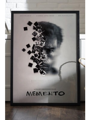 Duvarda Memento Siyah Ahşap Çerçeveli Poster, Film Duvar Tablosu