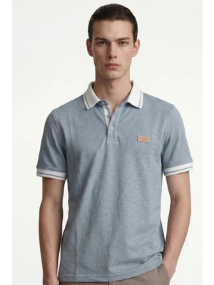 Hakke Şerit Detaylı Polo Yaka Erkek T-Shirt