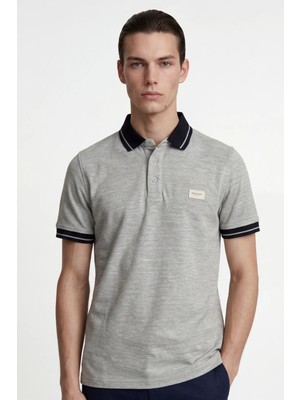 Hakke Şerit Detaylı Polo Yaka Erkek T-Shirt
