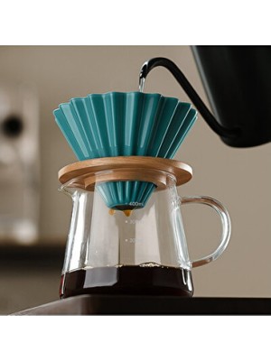 Empressco Türkuaz Seramik V60 02 Dripper ile Kahve Demleme Seti