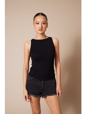 Nisan Triko Yumuşak Dokulu Halter Top