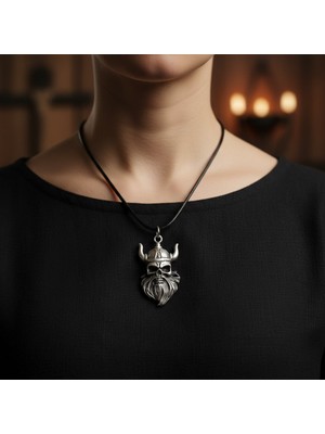 Alooya Viking Sakallı Kuru Kafa Gümüş Kaplama Deri İp Kolye