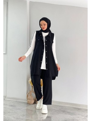 Düğmeli Yelek, Çizgi Detaylı Içlik ve Pantolon Üçlü Takım