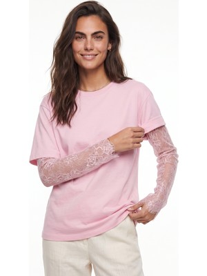 Onloox Pembe Pamuklu Bisiklet Yaka Oversize Transparan Dantel Uzun Kol Detaylı T-Shirt