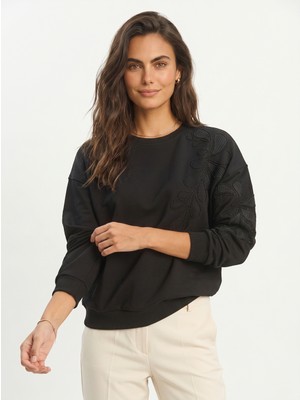 Onloox Siyah Pamuklu Bisiklet Yaka Çiçek Nakış ve Boncuk Işlemeli Sweatshirt