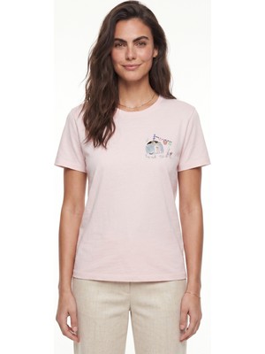 Onloox Toz Pembe Pamuklu Bisiklet Yaka Kısa Kollu Modern Form Minimal Nakış Detaylı T-Shirt