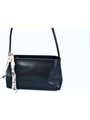 Biem Accessory Biem Lacivert Fularlı Baget Omuz Çantası