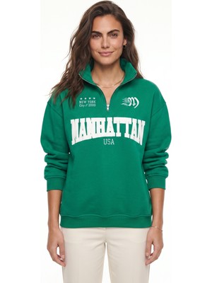 Onloox Yeşil Pamuklu Şardonlu Polo Yaka Oversize Yarım Fermuarlı Nakış Detaylı Sweatshirt
