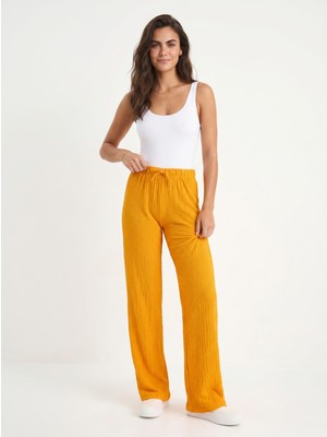 Onloox Mango Gofre Kumaş Beli Lastikli Rahat Kesim Bağlama Detaylı Yazlık Pantolon