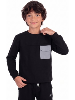 Onloox Erkek Çocuk Siyah Pamuklu Bisiklet Yaka Regular Kalıp Kapaklı Cep Detaylı Sweatshirt (6-12 Yaş)
