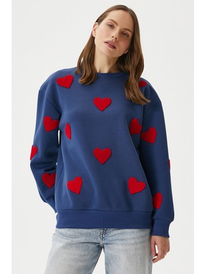 Ritnice Kadın Love Kalp Nakışlı Lacivert Kırmızı Sweatshirt
