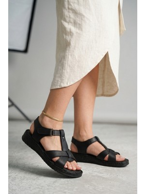Walkenzo Büyük Numara Hakiki Deri Ultra Rahat Hafif Comfort Taban Kadın Sandalet