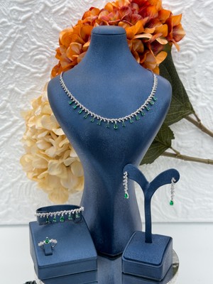 Livora Jewelry 925 Ayar Gümüş Özel Tasarım Zümrüt Renkli Damla Taşlı 4'lü Gerdanlık Takı Seti